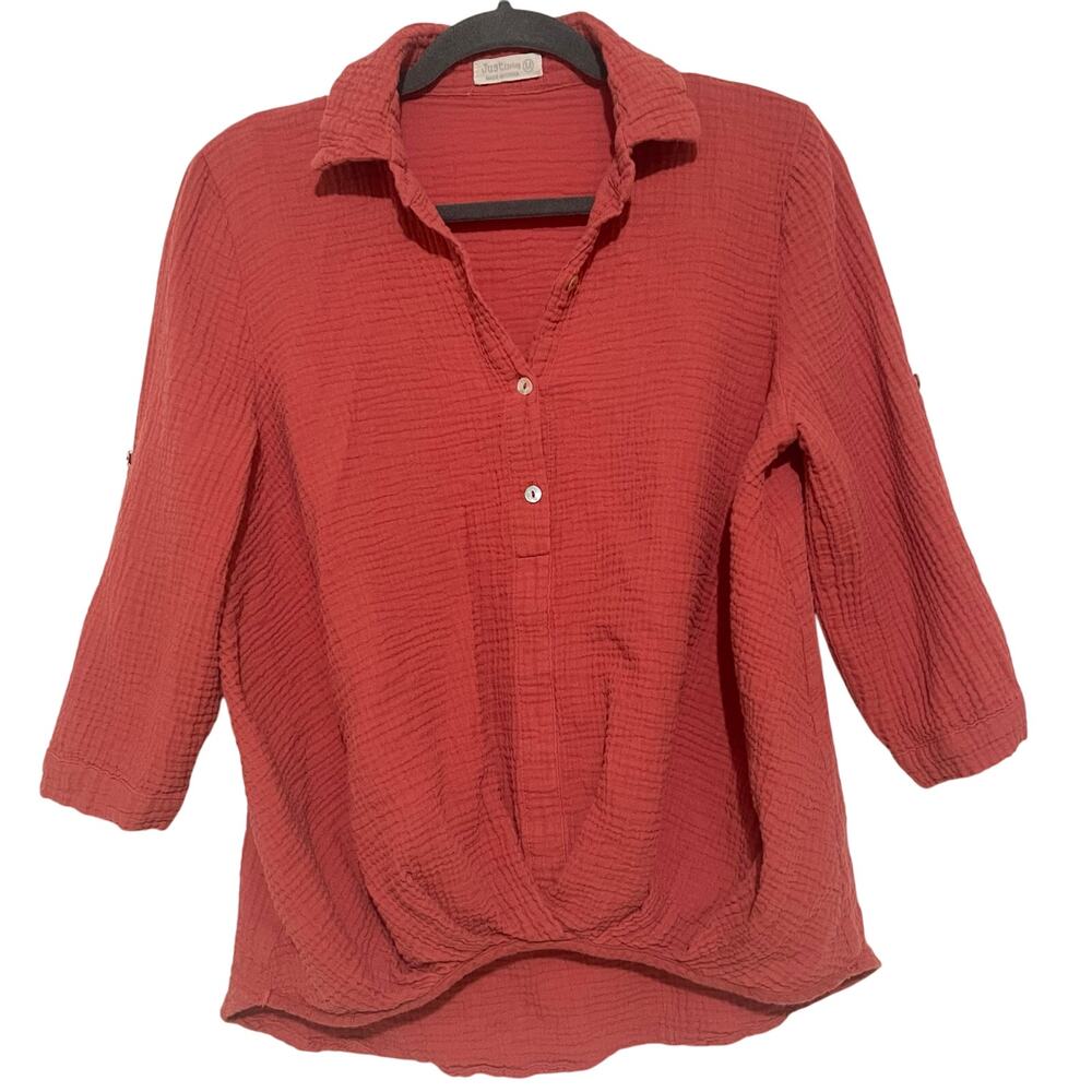 Just Living Coral Pink Button Up Blouse Medium Drop Hem Cinched Crinkle Cotton